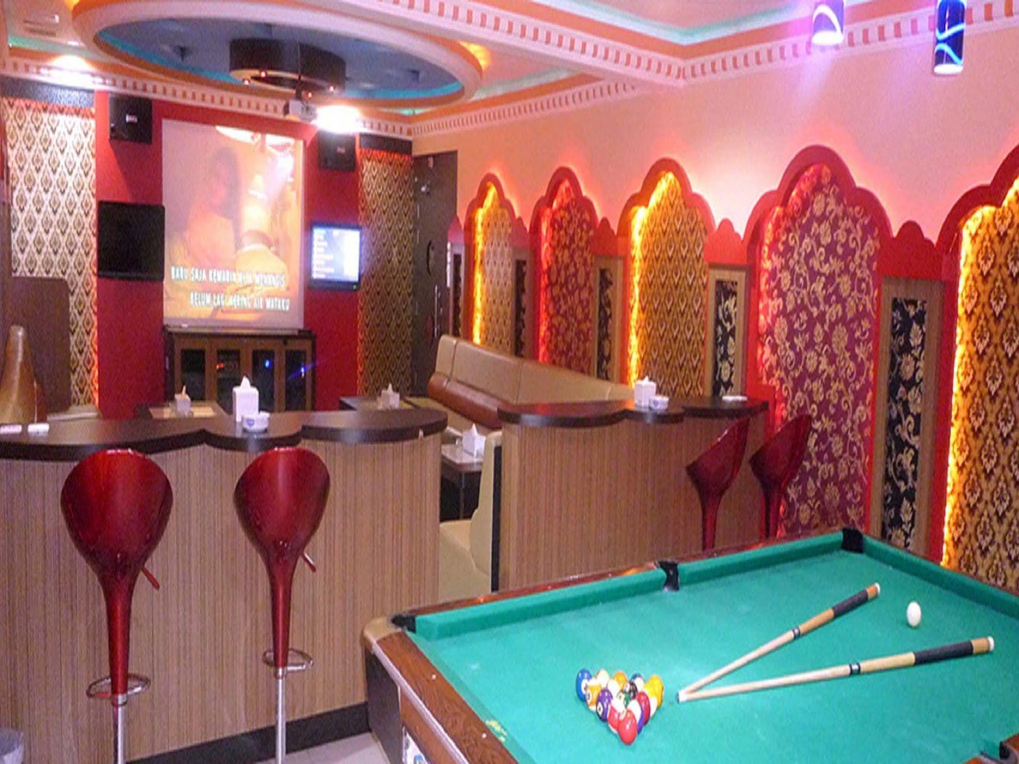 Formosa Hotel Batam Exterior photo
